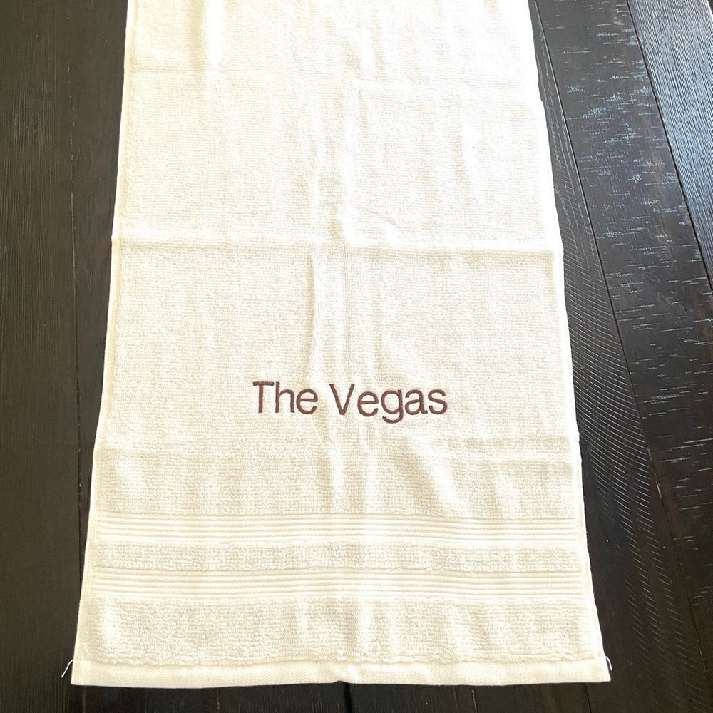 Custom towel - Picture 4 of 8